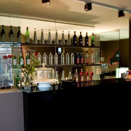 Salus Hotel
