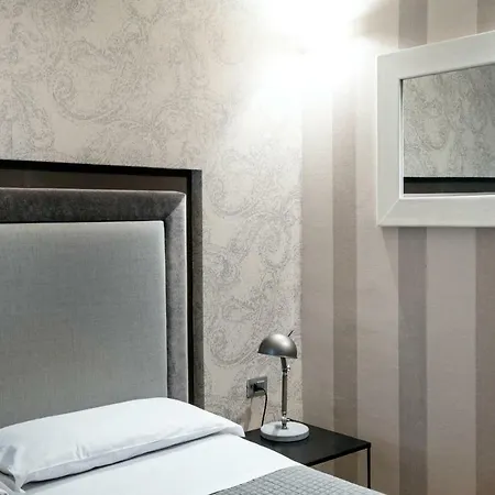 Hotel Salus